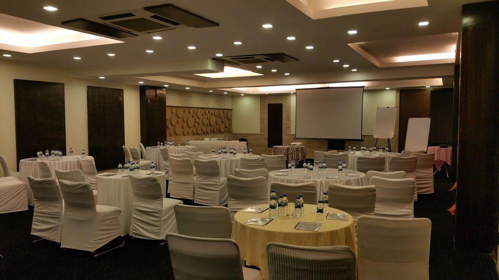 Corporate Regency Ξενοδοχείο Νέο Δελχί Εξωτερικό φωτογραφία